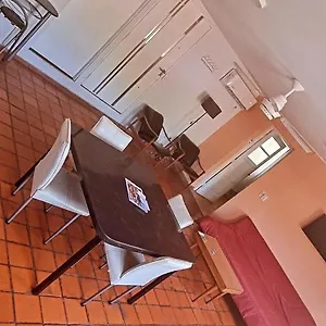 https://departamento-rivadavia.hotelsmendoza.com